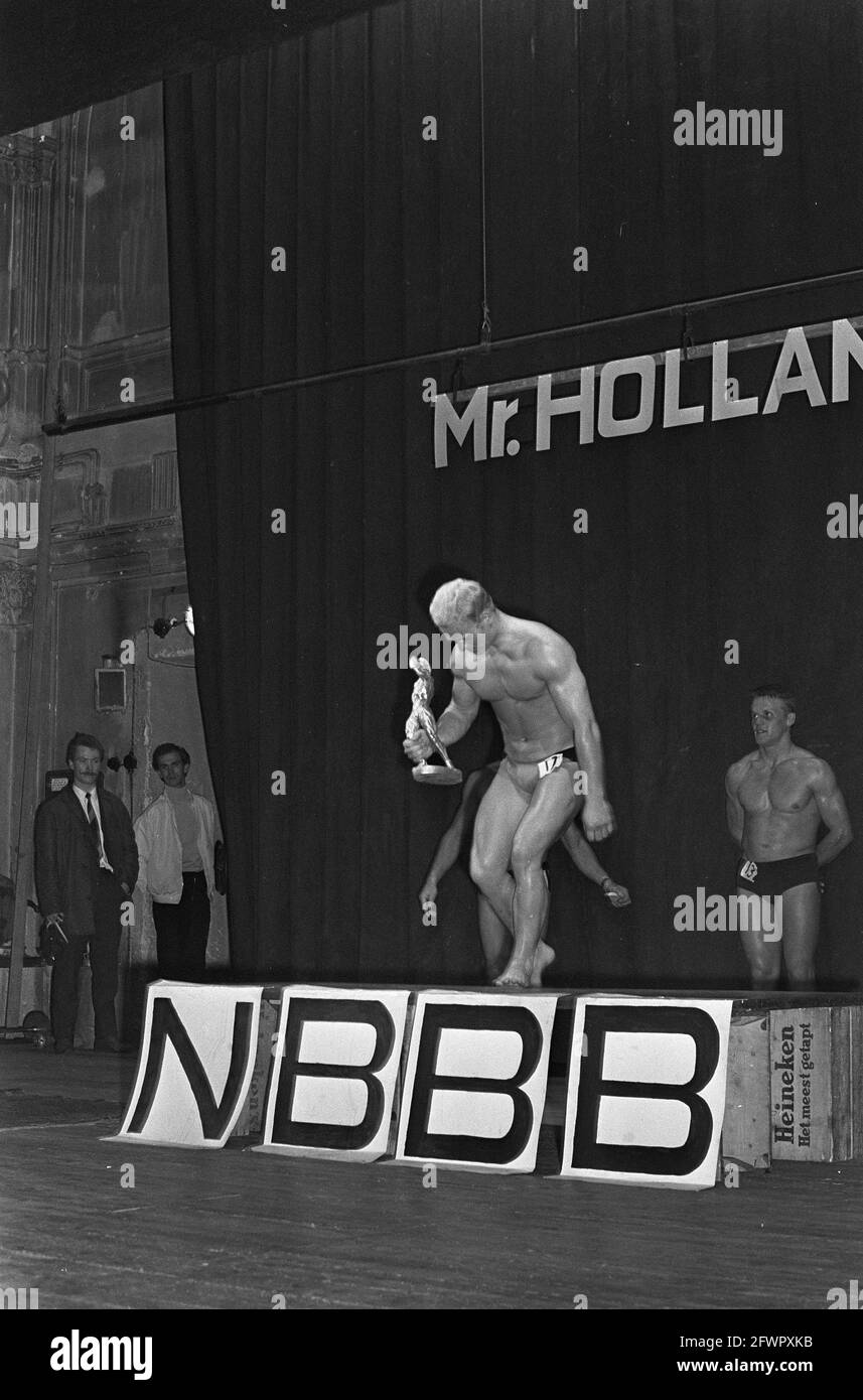 M. Holland 1967 élu à Doelenzaal à Amsterdam. Riehold Jansen, 22 octobre 1967, élections, pays-Bas, agence de presse du xxe siècle photo, nouvelles à retenir, documentaire, photographie historique 1945-1990, histoires visuelles, L'histoire humaine du XXe siècle, immortaliser des moments dans le temps Banque D'Images