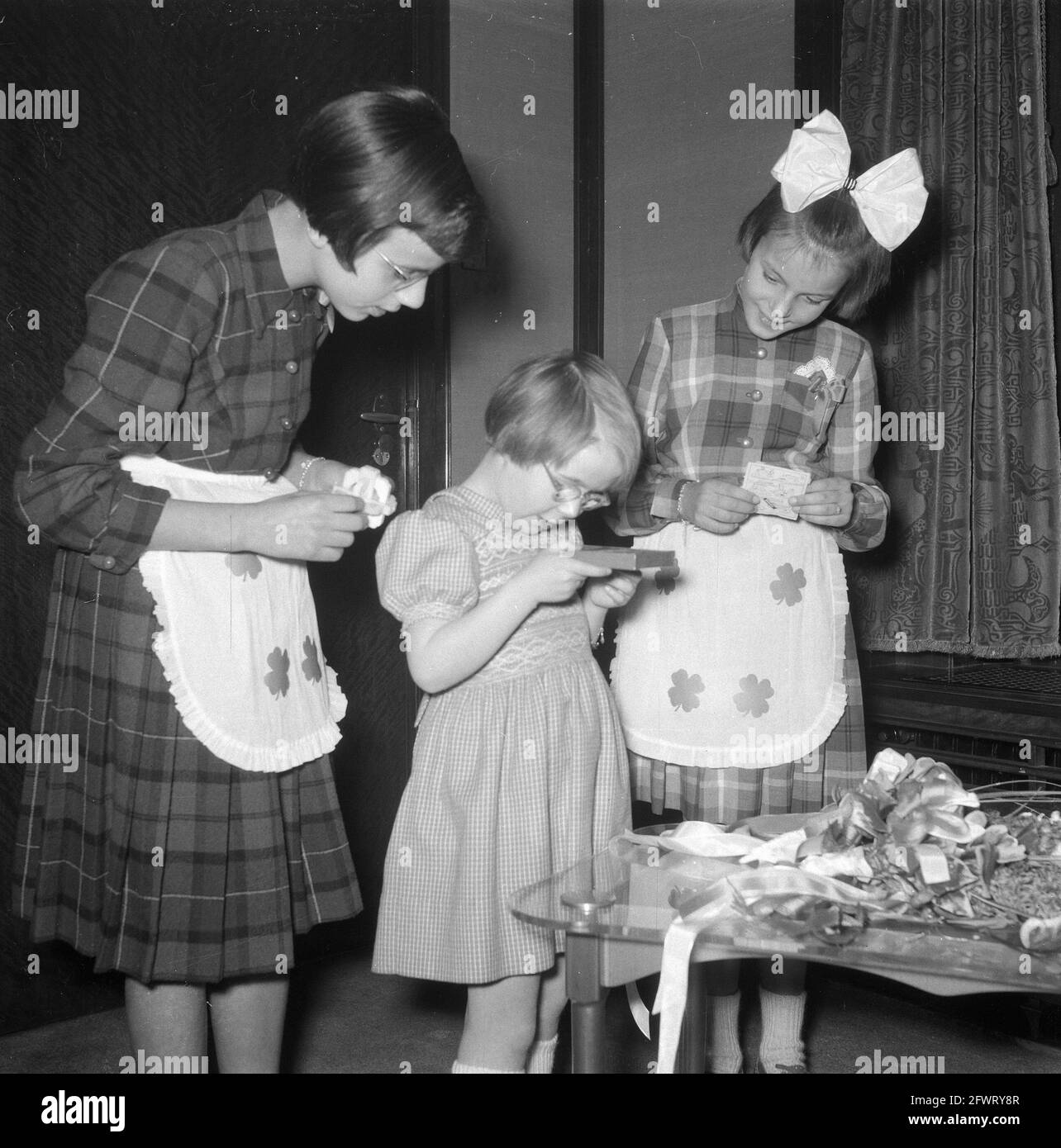 Princess Marijke 7 ans de réception Soestdijk, 18 février 1954, Réceptions, pays-Bas, agence de presse du xxe siècle photo, nouvelles à retenir, documentaire, photographie historique 1945-1990, histoires visuelles, L'histoire humaine du XXe siècle, immortaliser des moments dans le temps Banque D'Images