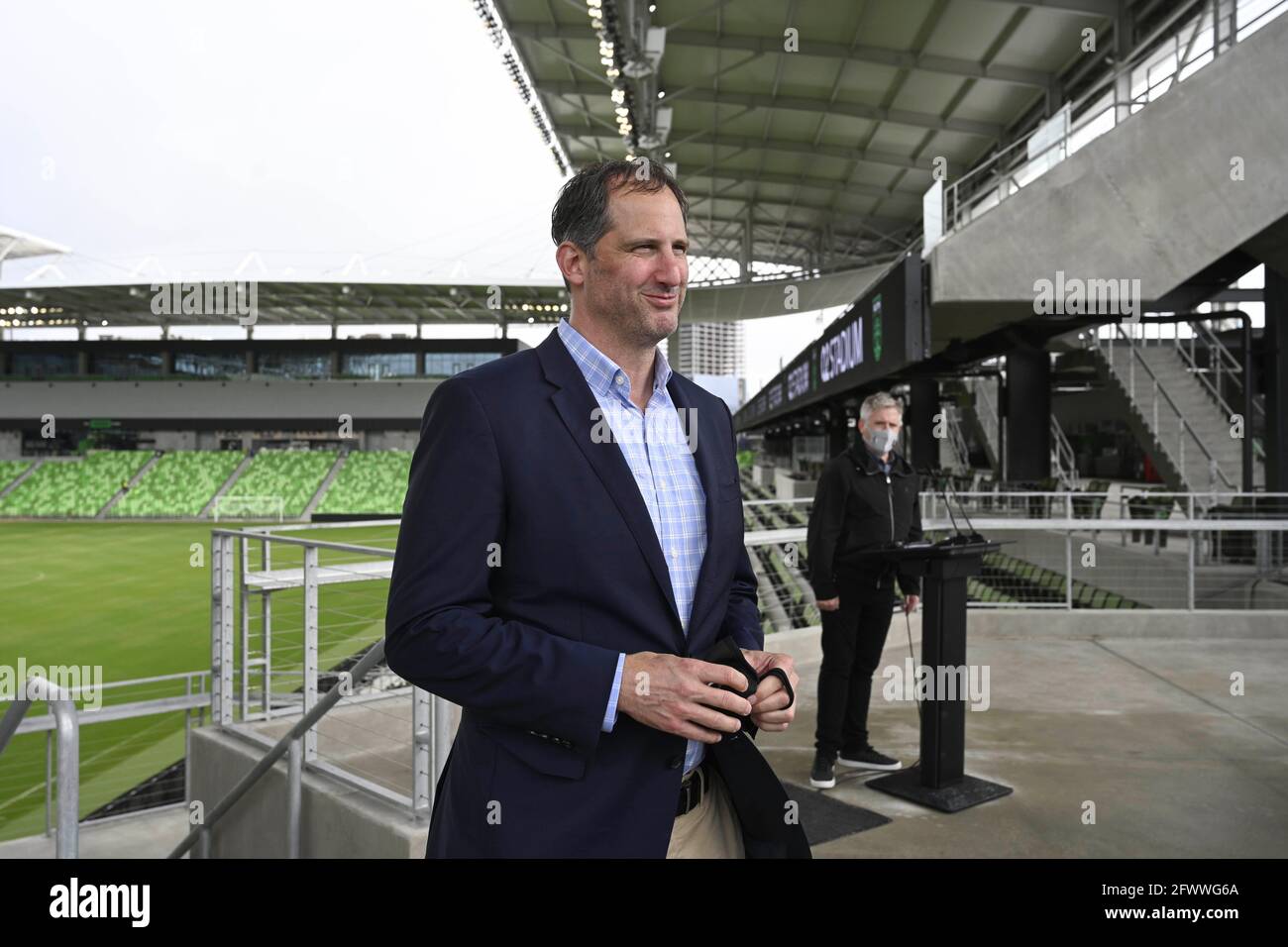 25 2021 mai, Austin Texas USA: Le président du FC d'Austin, ANDY LOUGHNANE, et LE maire d'Austin, STEVE ADLER, annoncent que la baisse du nombre de pandémies permettra une capacité de stade de 100% pour le match d'ouverture de la Ligue majeure de football d'Austin le mois prochain. Le stade accueillera l'équipe nationale des femmes de football des États-Unis dans un cadre amical avec le Nigeria le 16 juin 2021. Crédit : Bob Daemmrich/Alay Live News Banque D'Images