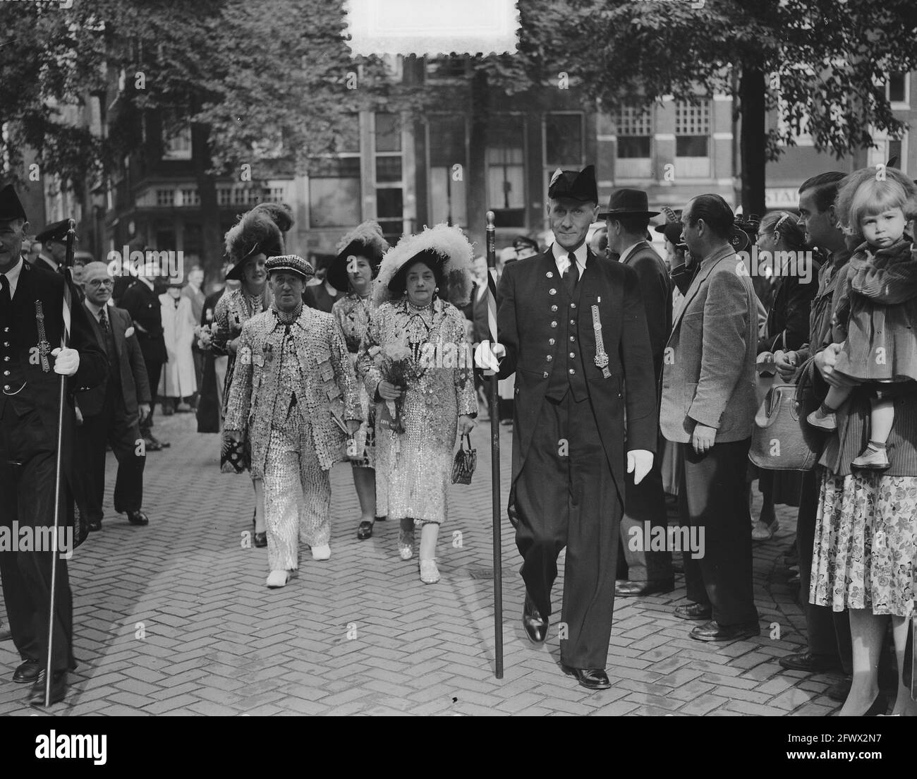 Famille royale anglaise de garçons visite Amsterdam, 30 août 1951, pays-Bas, agence de presse du XXe siècle photo, news to remember, documentaire, photographie historique 1945-1990, histoires visuelles, L'histoire humaine du XXe siècle, immortaliser des moments dans le temps Banque D'Images