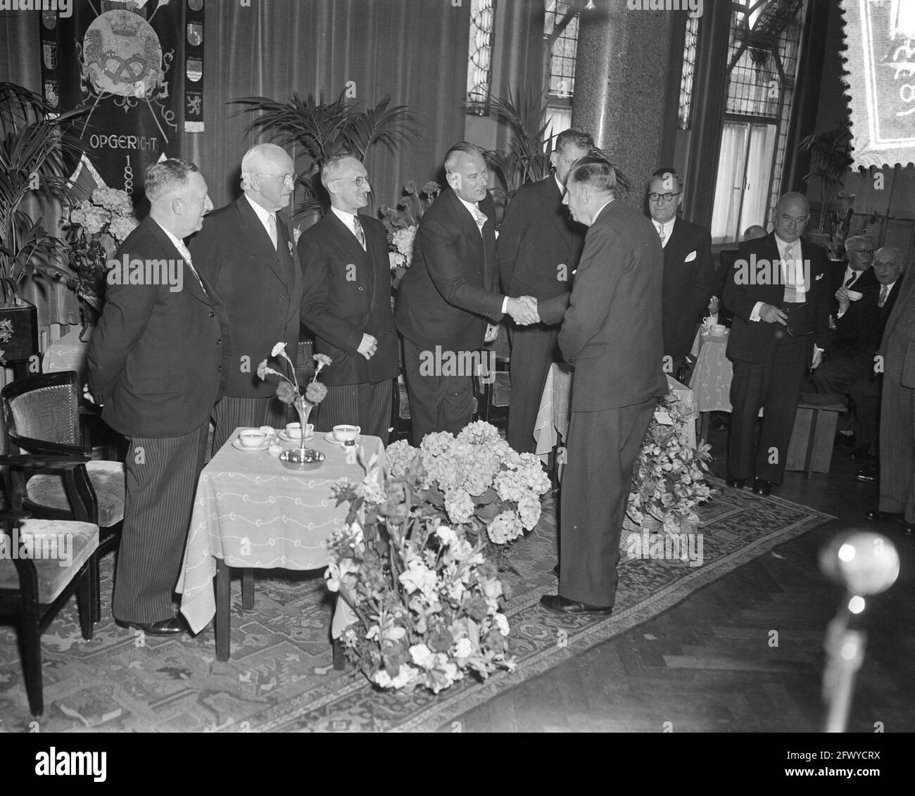 Réception pour le 75e anniversaire de l'Union néerlandaise des boulangers . American Hotel, 18 juin 1956, anniversaires, réceptions, Pays-Bas, 20e siècle Banque D'Images