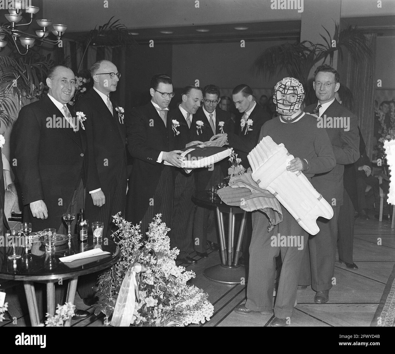 Réception club de football Xerxes, 27 février 1954, réceptions, sports, Associations de football, pays-Bas, Agence de presse du XXe siècle photo, nouvelles à re Banque D'Images