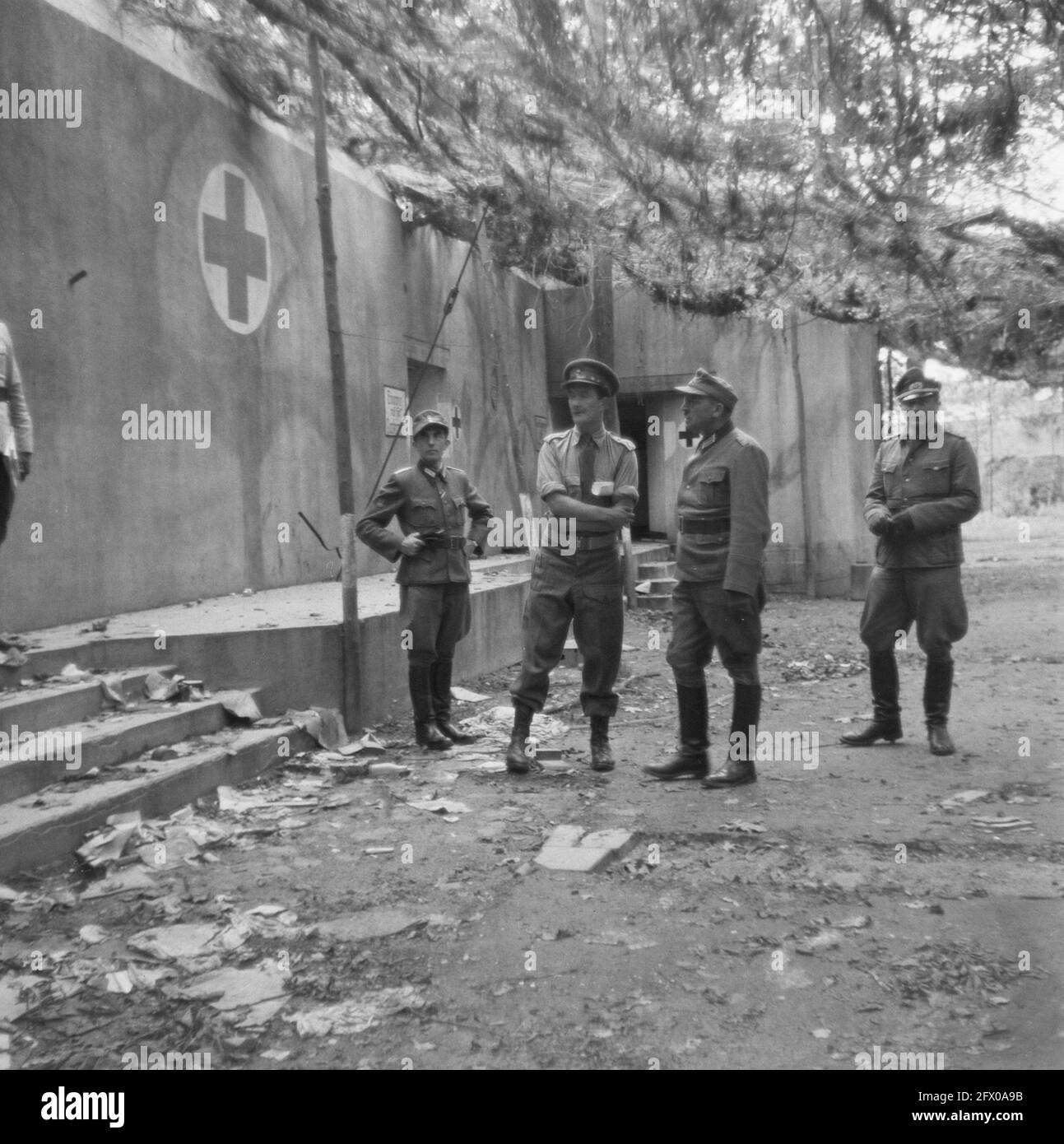 [Série de mines terrestres débarrasées à Hook of Holland], août 1945, récupération, deuxième guerre mondiale, pays-Bas, agence de presse du xxe siècle photo, nouvelles à retenir, documentaire, photographie historique 1945-1990, histoires visuelles, L'histoire humaine du XXe siècle, immortaliser des moments dans le temps Banque D'Images