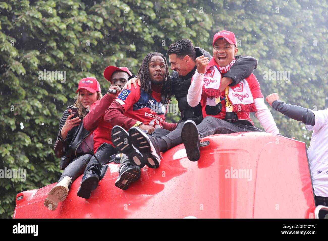 Celebration Supporters and team LOSC le titre du Championnat de France 2021 le 24 mai 2021 à Lille, France - photo Laurent Sanson / LS Medianord / DPPI / LiveMedia Banque D'Images