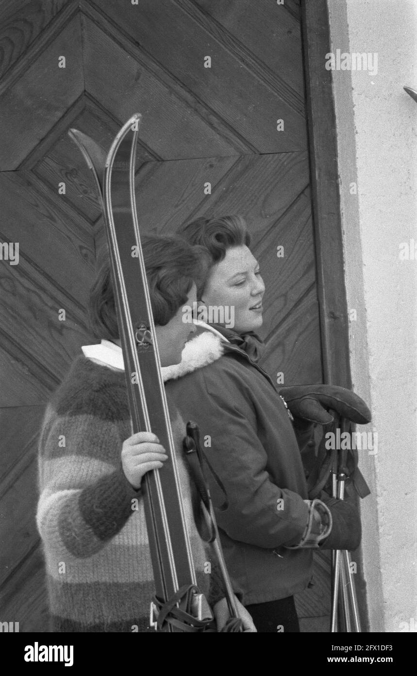 Princesse Beatrix et princesse Irene à Sankt Anton, 8 février 1960, pays-Bas, agence de presse du XXe siècle photo, nouvelles à retenir, documentaire, photographie historique 1945-1990, histoires visuelles, L'histoire humaine du XXe siècle, immortaliser des moments dans le temps Banque D'Images