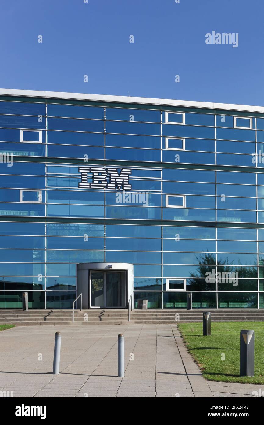 Skejby, Danemark - 11 septembre 2016 : immeuble et bureau IBM. IBM est une multinationale américaine de technologie et de conseil Banque D'Images