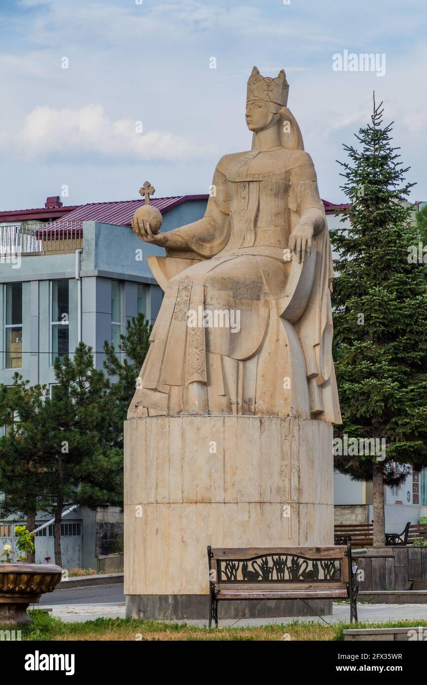 AKHALTSIKHE, GÉORGIE - 13 JUILLET 2017 : monument de la reine Tamar à Akhaltsikhe, Géorgie Banque D'Images