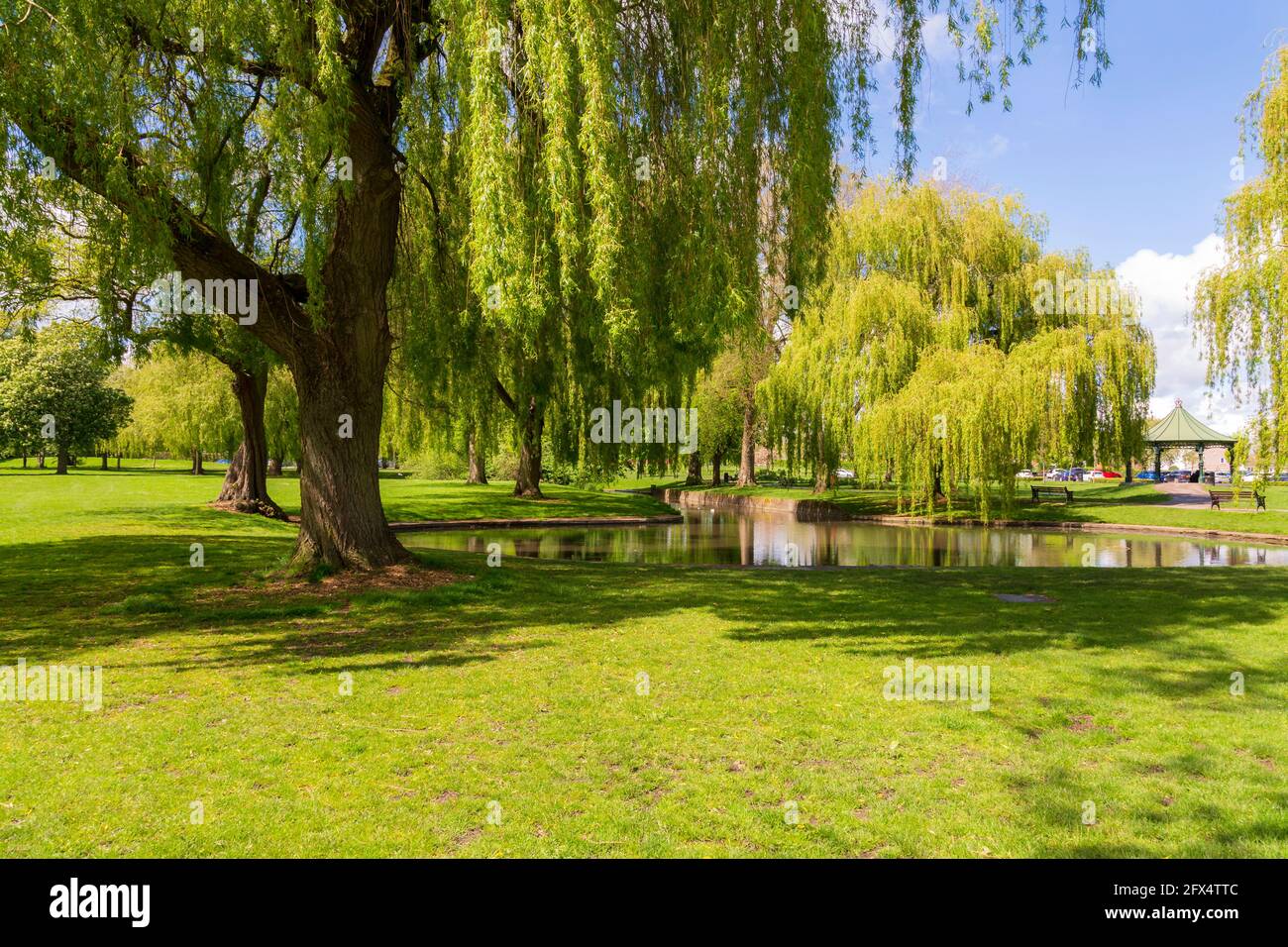 Sanders Park à Bromsgrove, Worcestershire à Springtime. Banque D'Images