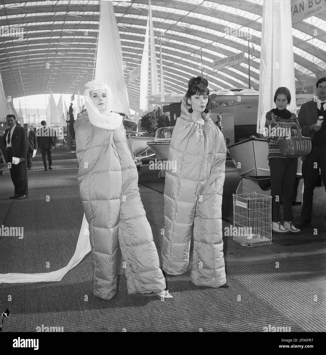 SACS DE couchage HISWA pour les somnambules, 16 mars 1962, sacs de couchage, pays-Bas, agence de presse du xxe siècle photo, nouvelles à retenir, documentaire, photographie historique 1945-1990, histoires visuelles, L'histoire humaine du XXe siècle, immortaliser des moments dans le temps Banque D'Images