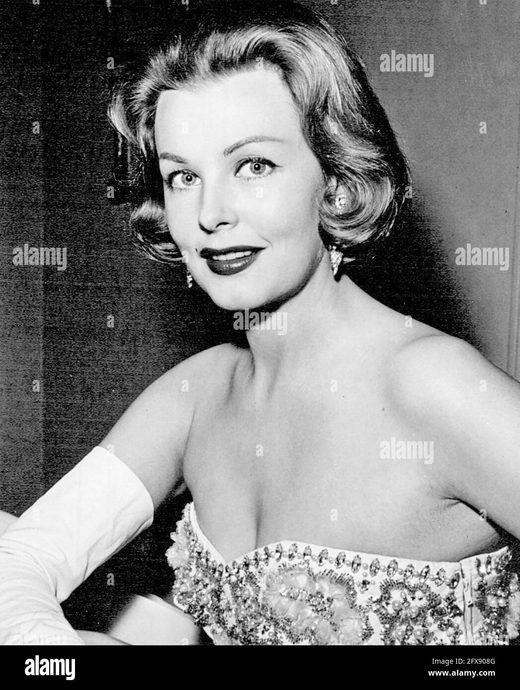 ARLENE DAHL actrice américaine en 1958 Banque D'Images