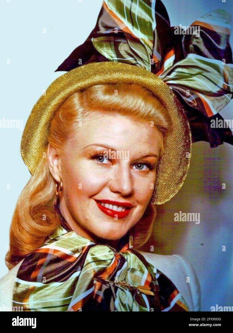 GINGER ROGERS (1911-1995) actrice et danseuse américaine vers 1943 Banque D'Images