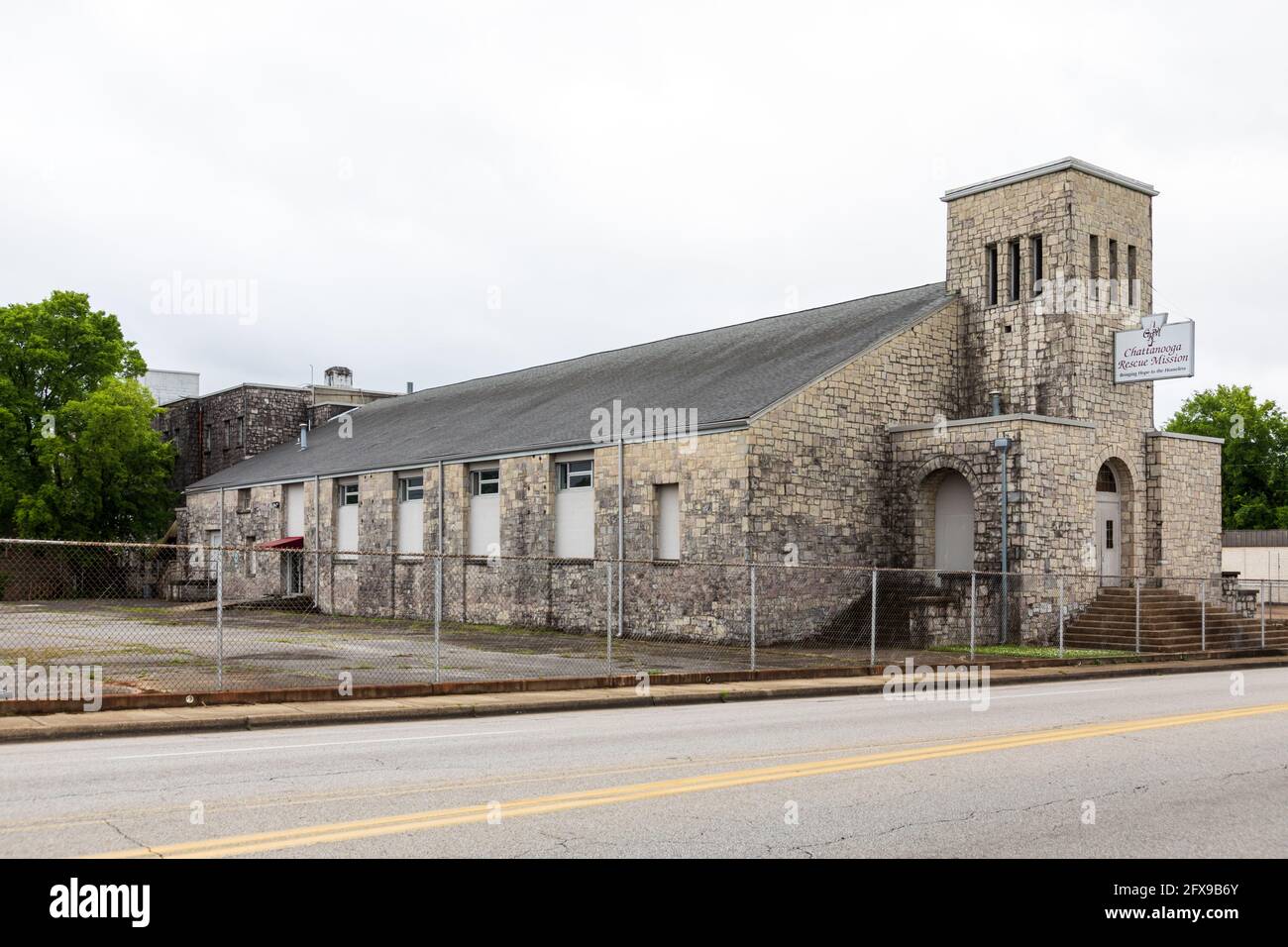 CHATTANOOGA, TN, USA-10 MAI 2021 : le bâtiment de la mission de sauvetage de Chattanooga. Bâtiment de pierre. Banque D'Images