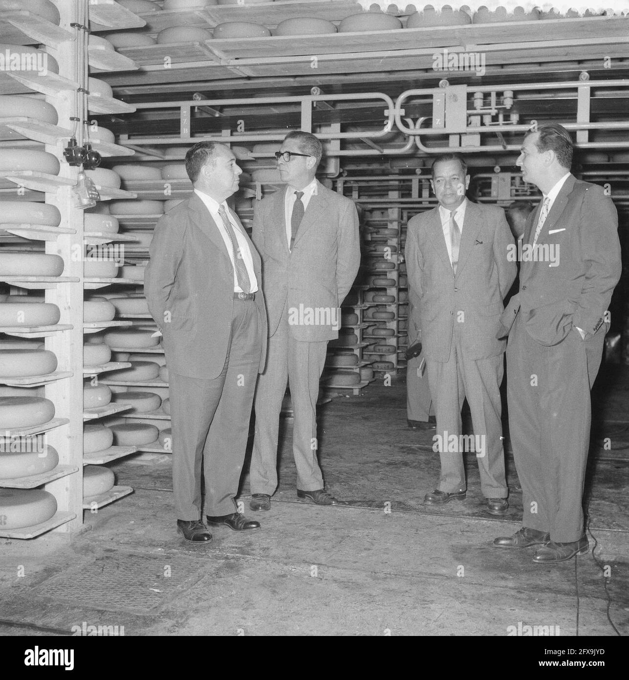 Ministre brésilien de l'agriculture aux pays-Bas, 13 août 1958, ministres, pays-Bas, agence de presse du xxe siècle photo, nouvelles à retenir, documentaire, photographie historique 1945-1990, histoires visuelles, L'histoire humaine du XXe siècle, immortaliser des moments dans le temps Banque D'Images