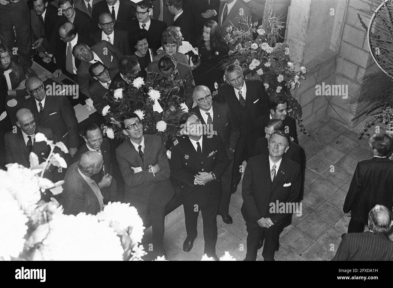 Le Prince Claus ouvre un nouveau siège central Centraal Beheer à Apeldoorn, 1er novembre 1972, sièges sociaux, ouvertures, princes, pays-Bas, agence de presse du XXe siècle photo, news to remember, documentaire, photographie historique 1945-1990, histoires visuelles, L'histoire humaine du XXe siècle, immortaliser des moments dans le temps Banque D'Images