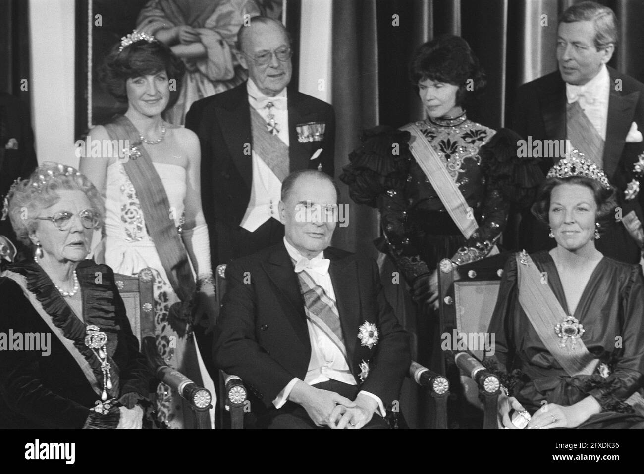 Visite d'État au président Mitterand de France. Photo de trépied, 6 février 1984, présidents, visites d'état, Pays-Bas, Agence de presse du XXe siècle photo, nouvelles à retenir, documentaire, photographie historique 1945-1990, histoires visuelles, L'histoire humaine du XXe siècle, immortaliser des moments dans le temps Banque D'Images