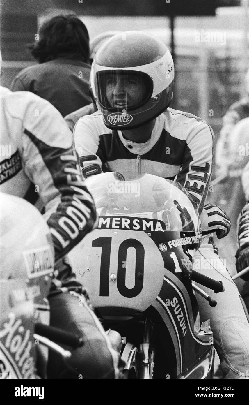 Formation TT Assen; Wil Hartog assis sur la moto, 22 juin 1978, conducteurs de moto, motos, motorsports, pays-Bas, Agence de presse du XXe siècle photo, news to remember, documentaire, photographie historique 1945-1990, histoires visuelles, L'histoire humaine du XXe siècle, immortaliser des moments dans le temps Banque D'Images