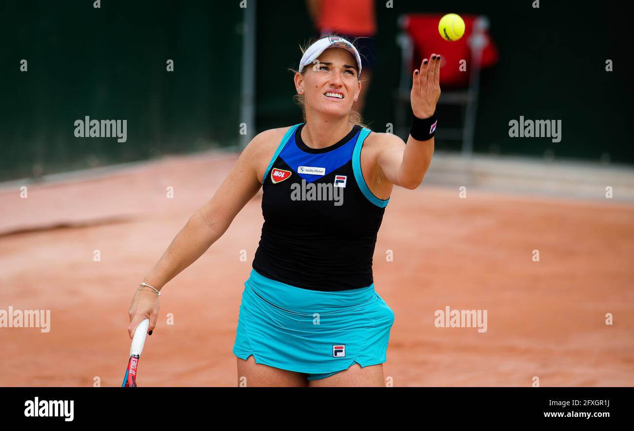 Timea Babos de Hongrie en action lors de la deuxième série de qualifications au Roland-Garros 2021, Grand Chelem tournoi de tennis, qualification, le 26 mai 2021 au stade Roland-Garros à Paris, France - photo Rob Prange / Espagne DPPI / DPPI / LiveMedia Banque D'Images