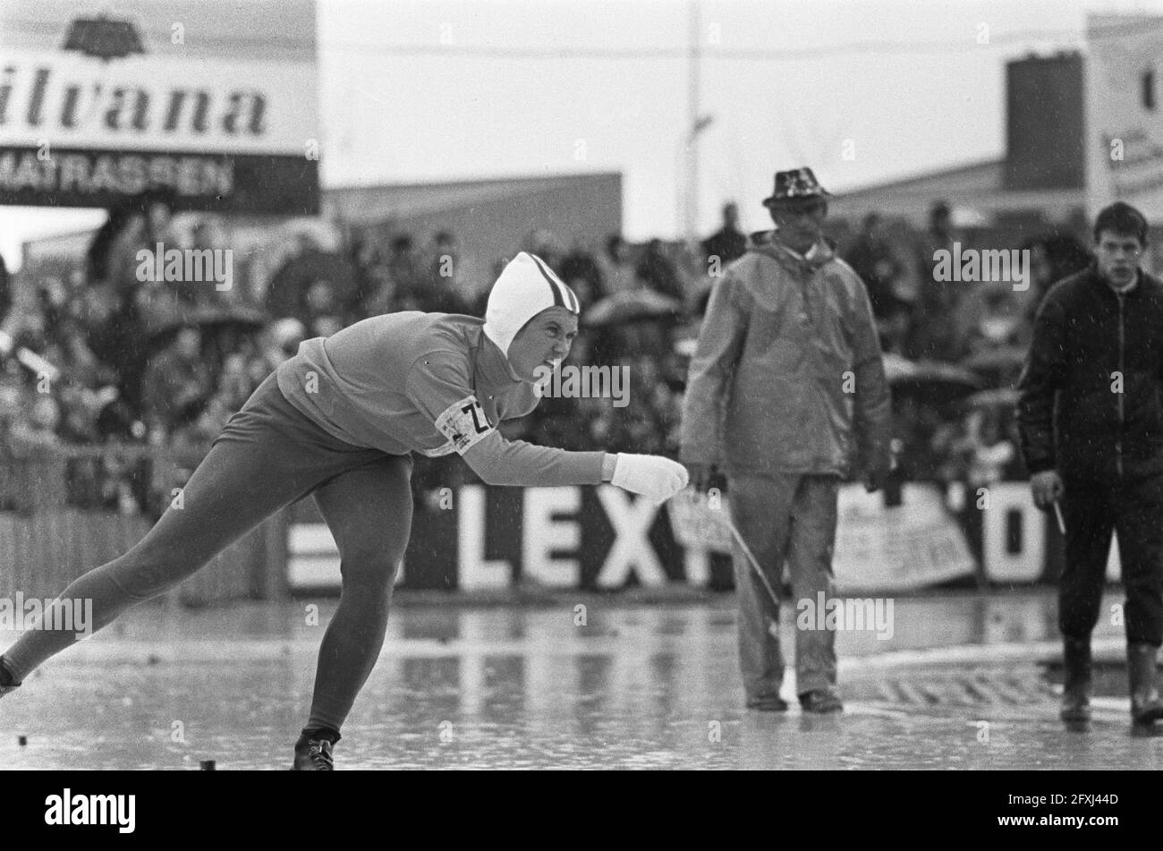 Championnat du monde de patinage de vitesse à Deventer Dames, 19 février 1967, Patinage, sports, Pays-Bas, Agence de presse du XXe siècle photo, nouvelles à retenir, documentaire, photographie historique 1945-1990, histoires visuelles, L'histoire humaine du XXe siècle, immortaliser des moments dans le temps Banque D'Images