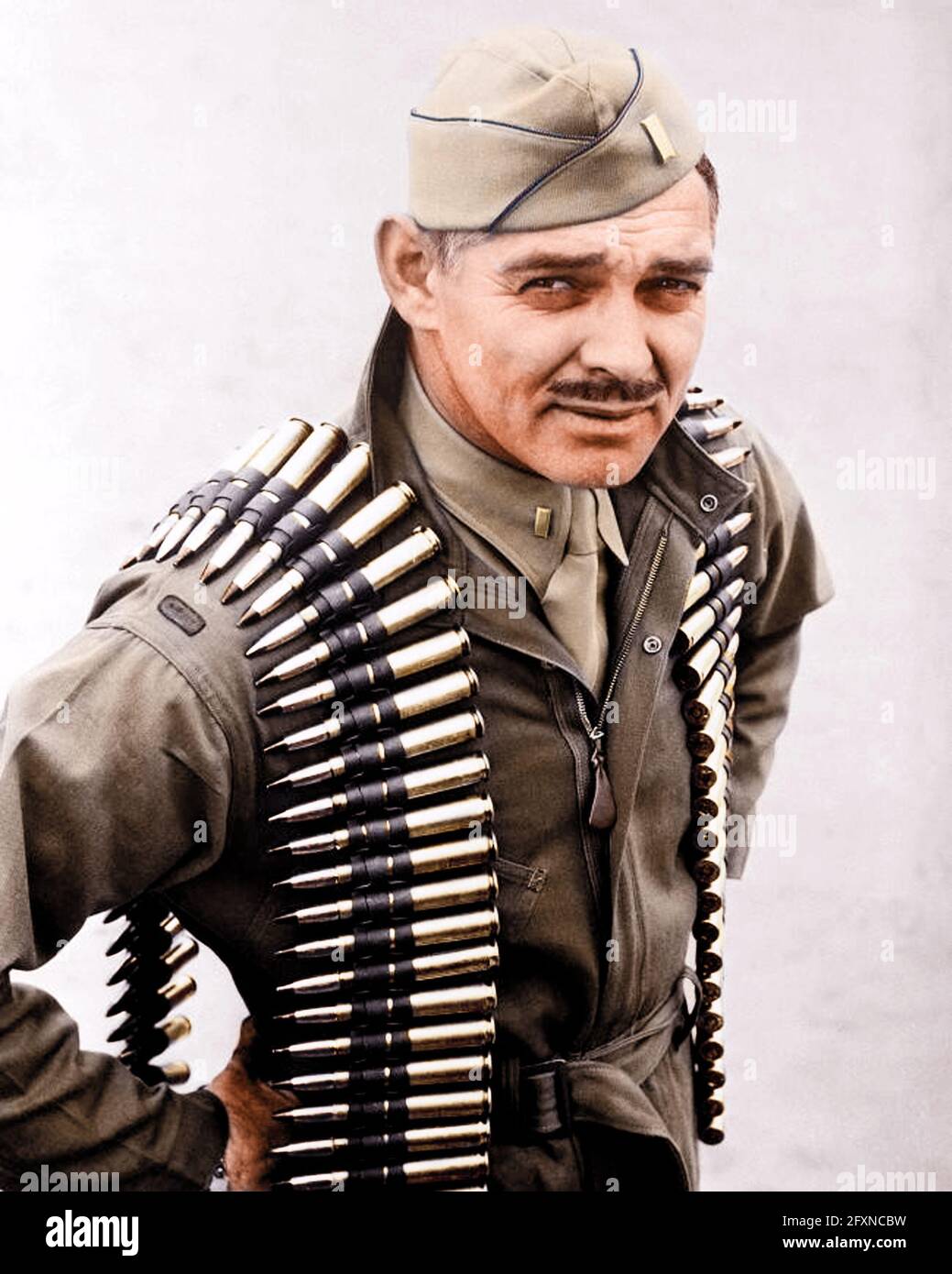 Clark Gable s'est enrôla dans l'USAF en 1942 et était l'une des rares célébrités américaines qui ont réellement effectué des missions de combat au-dessus de l'Europe. En plus d'être un gu Banque D'Images
