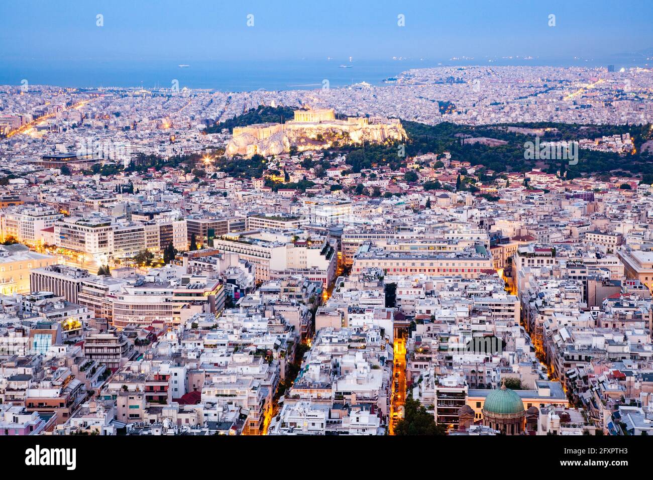 Vue aérienne de l'Acropole et de la ville d'Athènes, Attique, Grèce, Europe Banque D'Images