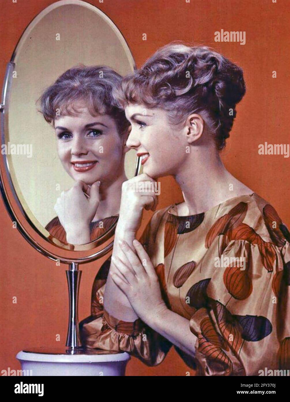 DEBBIE REYNOLDS (1932-2016) actrice et chanteuse américaine vers 1958 Banque D'Images