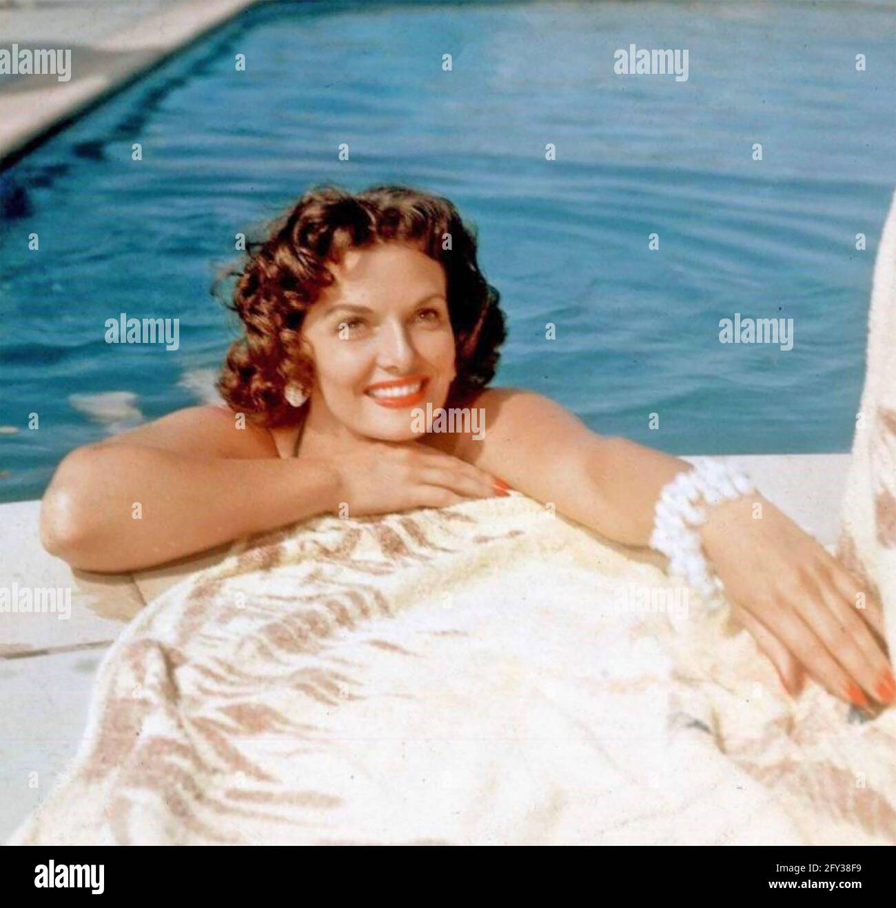 JANE RUSSELL (1921-2011) actrice et chanteuse américaine vers 1953 Banque D'Images