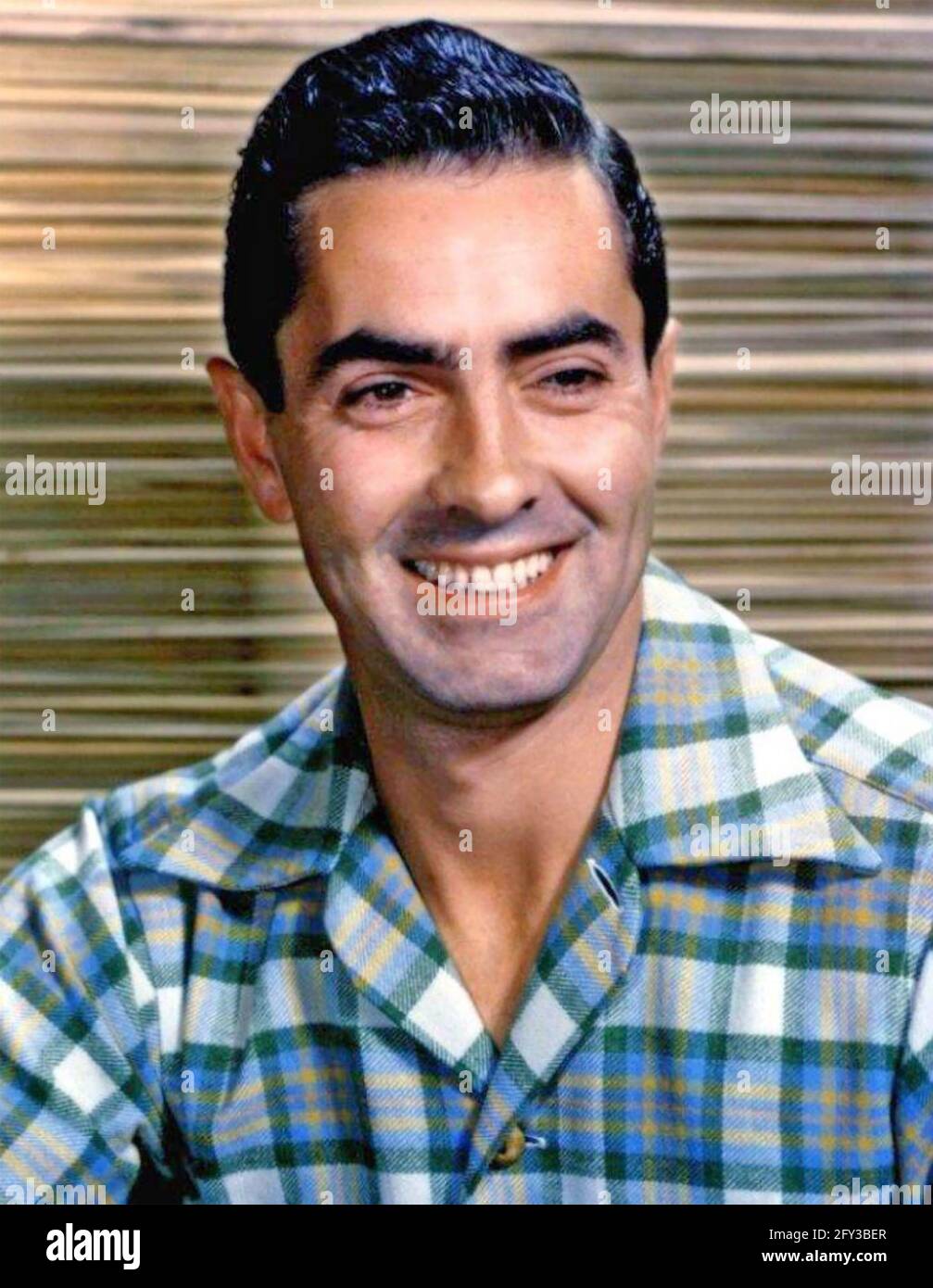 TYRONE POWER (1914-1958) acteur de cinéma américain vers 1945 Banque D'Images