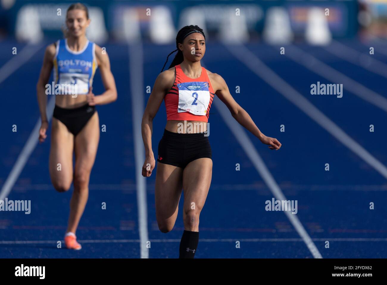 MANCHESTER, ROYAUME-UNI. 27 MAI. Cheriece Hylton remporte le 200 m lors de la Manchester Invitational Athletics à SportCity, Manchester, le jeudi 27 mai 2021. (Credit: Pat Scaasi | MI News) Credit: MI News & Sport /Alay Live News Banque D'Images