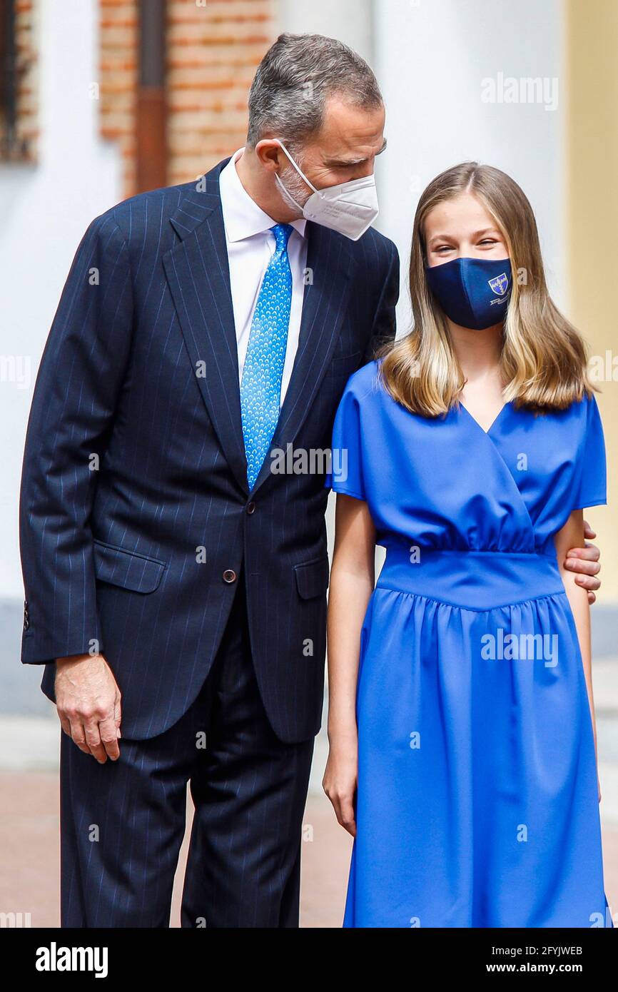 Le roi Felipe VI d'Espagne, la reine Letizia d'Espagne, la princesse Leonor de la Couronne, la princesse Sofia assiste à la confirmation de la princesse Leonor à l'église Asunción de Nuestra Senora le 28 mai 2021 à Madrid, Espagne. Photo par Archie Andrews/ABACAPRESS.COM Banque D'Images