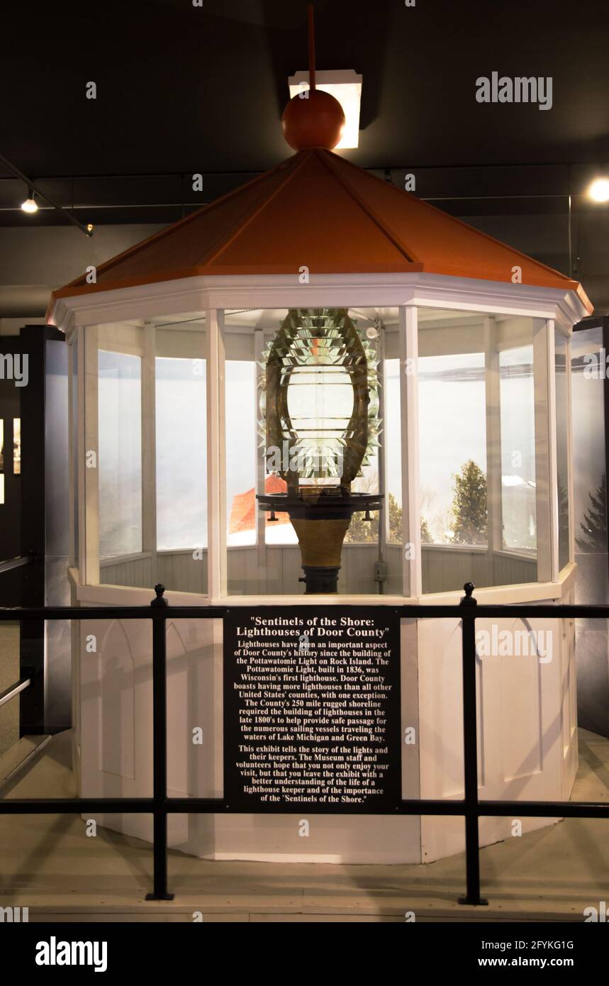 Une lentille de Fresnel au musée maritime du comté de Door à Sturgeon Bay, Wisconsin Banque D'Images