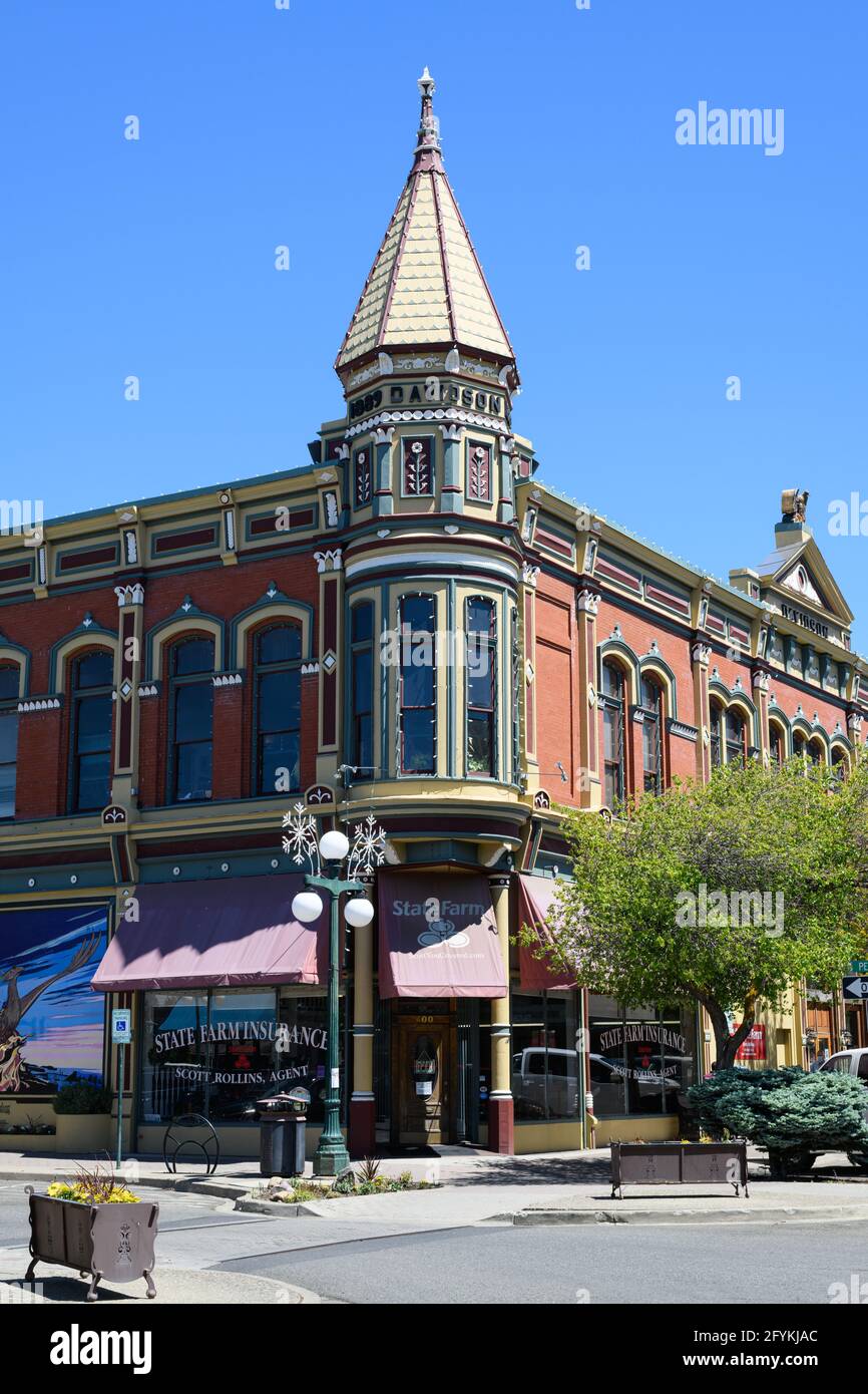 Ellensburg, WA, États-Unis - 26 mai 2021; le Davidson Building dans le centre-ville d'Ellensburg, Washington, à l'angle de Pearl et de la 4e rue, a été construit en 1889 Banque D'Images