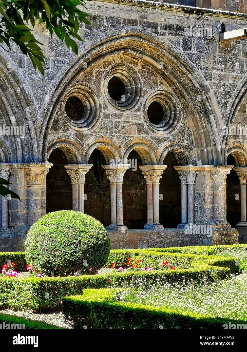 Abbaye de Fontfroide près de Narbonnne Banque D'Images