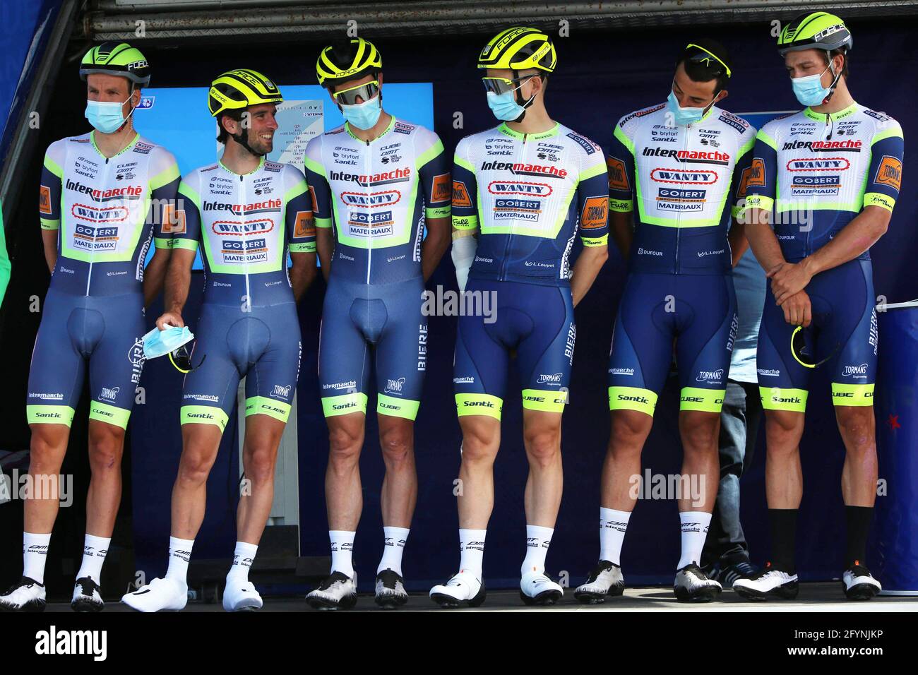 Intermarche Wanty Gobert Materiaux Team Intermarché - Wanty - Gobert matériel pendant les Boucles de la  Mayenne 2021, course cycliste phase 2, Vaiges - Évron (173 km) le 28 mai  2021 à Évron, France - photo Laurent Lairys / DPPI Photo Stock - Alamy