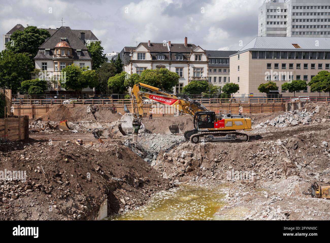 Démolition de l'ancien bâtiment de la Zurich Insurance Company sur Riehler Strasse, Cologne, Allemagne. Briss of bisherigen Buerogebaeudeareal Banque D'Images