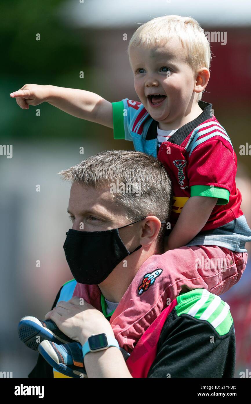 LONDRES, ROYAUME-UNI. 29 MAI : les fans de Harlequins pendant le match de première division de Gallagher entre Harlequins et Bath Rugby à Twickenham Stoop, Londres, le samedi 29 mai 2021. (Crédit : Juan Gasparini | ACTUALITÉS MI) crédit : ACTUALITÉS MI et sport /Actualités Alay Live Banque D'Images