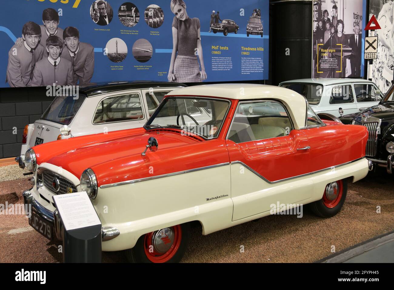 Austin Metropolitan (1958), Time Road, British Motor Museum, Gaydon, Warwick, West Midlands, Angleterre, Grande-Bretagne, Royaume-Uni, Europe Banque D'Images