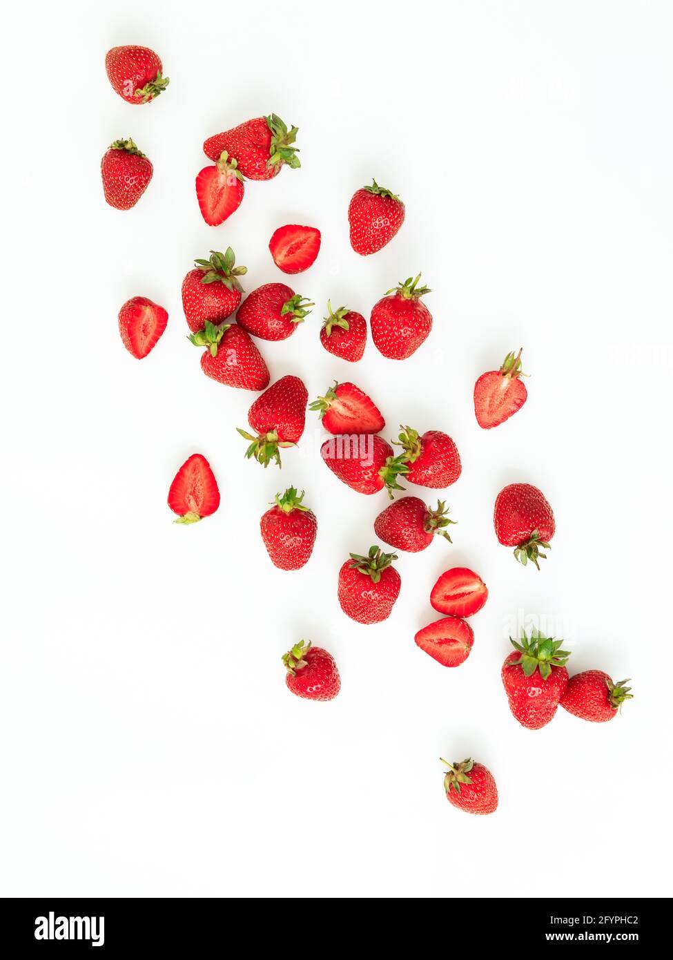 Fraise isolée sur fond blanc. Pose à plat. Vue de dessus. Banque D'Images