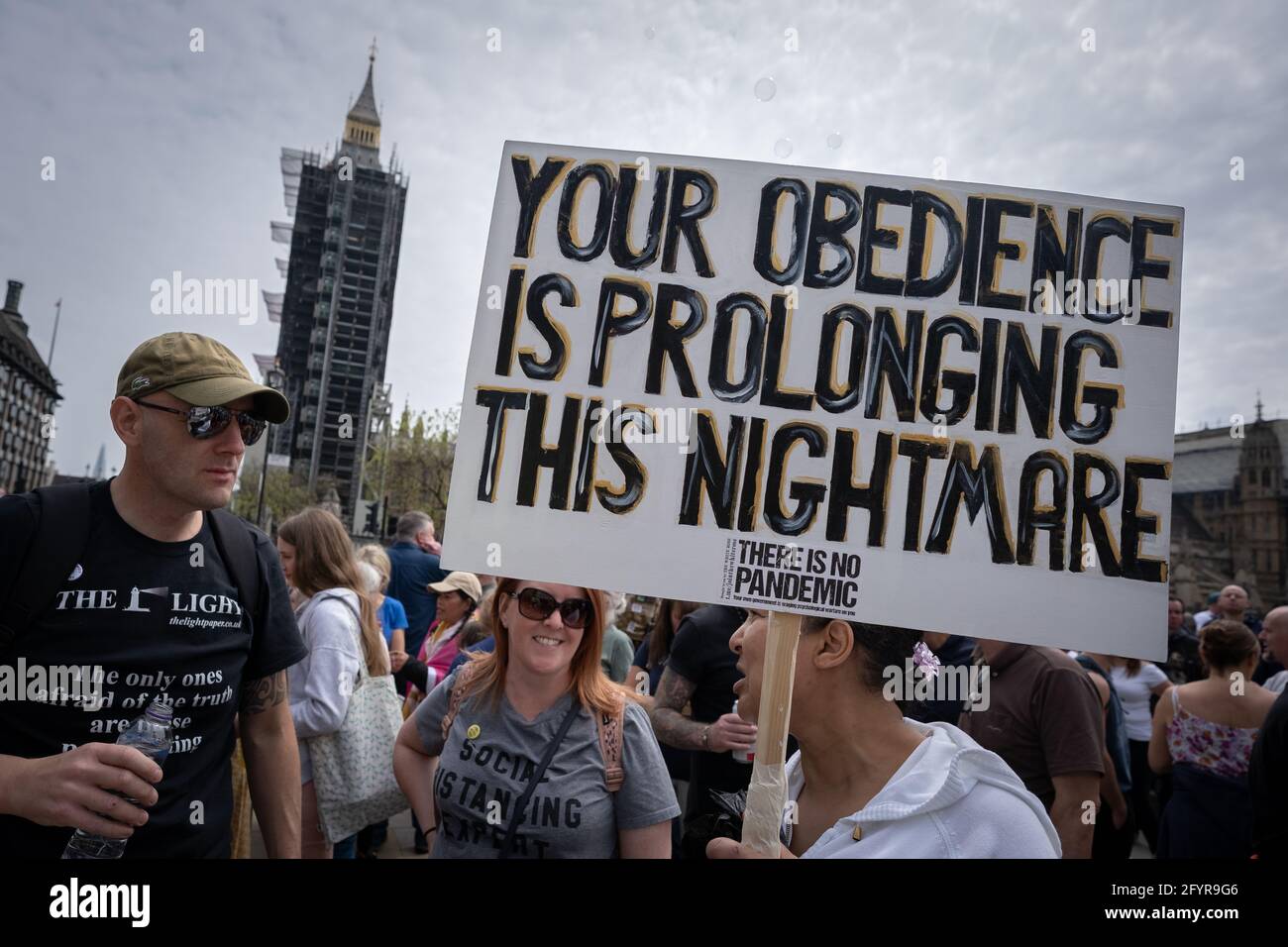 Londres, Royaume-Uni. 29 mai 2021. Tuez la protestation contre le projet de loi : des milliers de manifestants issus de diverses organisations militantes défilent jusqu'à Westminster pour manifester contre un projet de loi de police qui pourrait voir l'introduction d'un projet de loi sur le crime imposant de sévères restrictions au droit de manifester. Credit: Guy Corbishley/Alamy Live News Banque D'Images