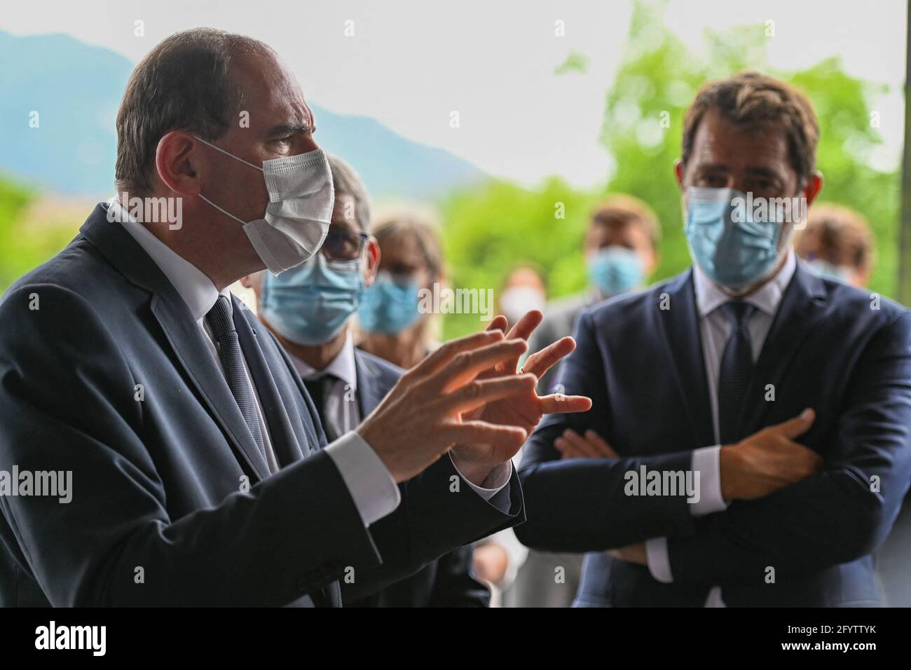 Français PM Jean Castex lors d'une visite à Sisteron pour la signature de CRTE (Contrat de relance et de transition écologique) avec Christophe Castaner et Jacqueline Gourault à Sisteron, sud de la France, le 29 mai 2021. Photo pool par Philippe Magoni/ABACAPRESS.COM Banque D'Images
