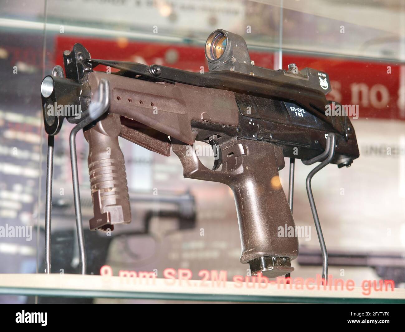 9mm SR.2M pistolet de sous-traitance Banque D'Images