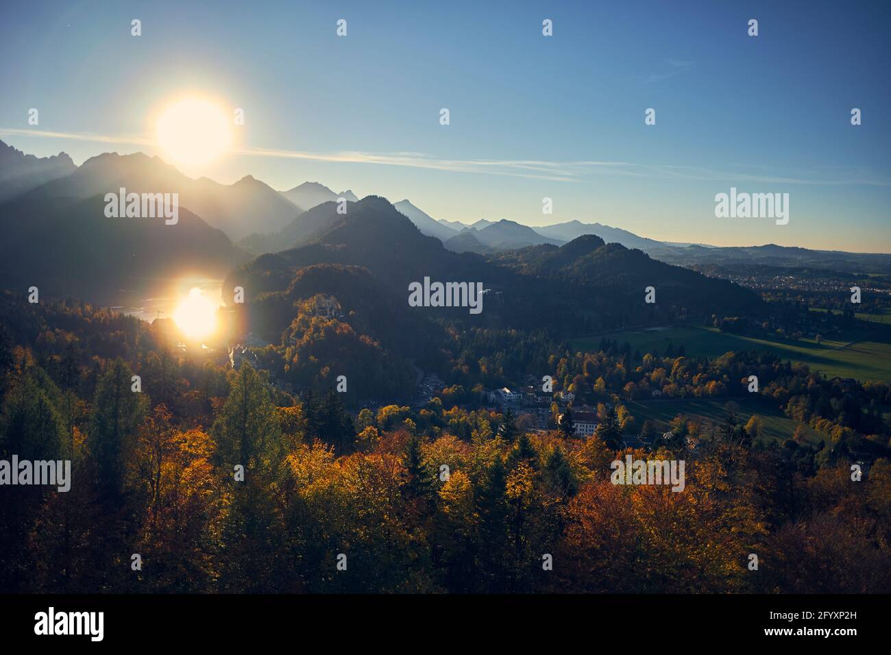Coucher de soleil sur les Alpes bavaroises, Bavière, Allemagne, Europe, 2017 Banque D'Images