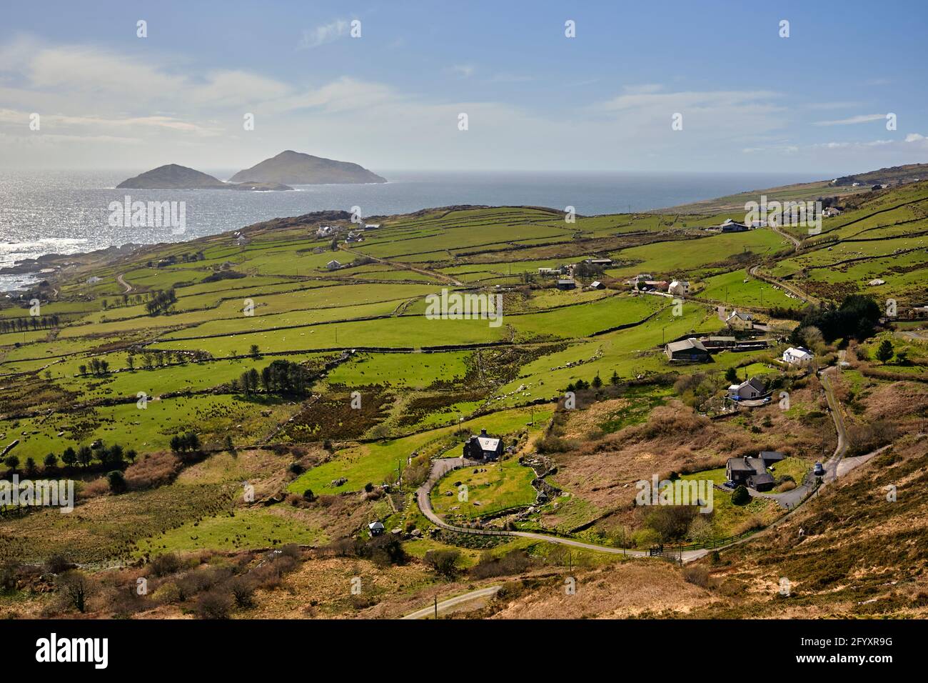 Les terres agricoles le long de l'Anneau du Kerry, Irlande, Europe, 2018 Banque D'Images