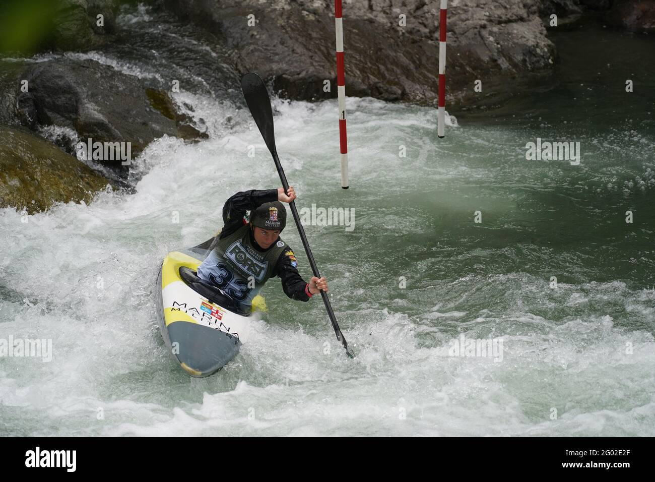 Participant à la coupe de slalom ICF et ECA Canoe 2021 le 29 mai 2021 à Merano, Italie. Banque D'Images
