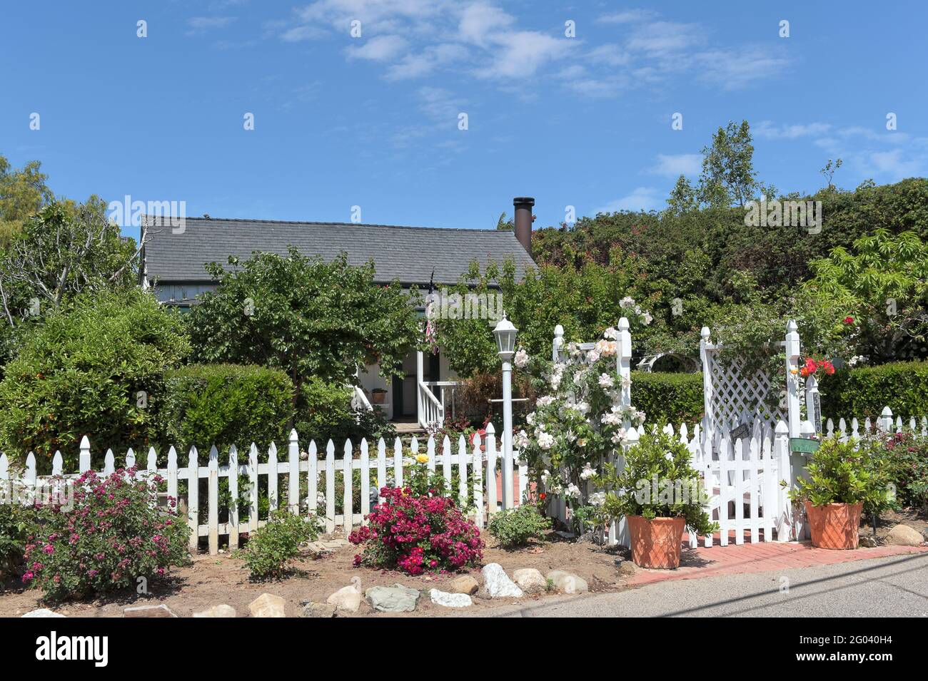 SAN JUAN CAPISTRANO, CALIFORNIE - 27 MAI 2021 : l'école de ferme de Los Rios Street offre l'expérience culinaire ultime de la ferme à la table, cuisinier pratique Banque D'Images