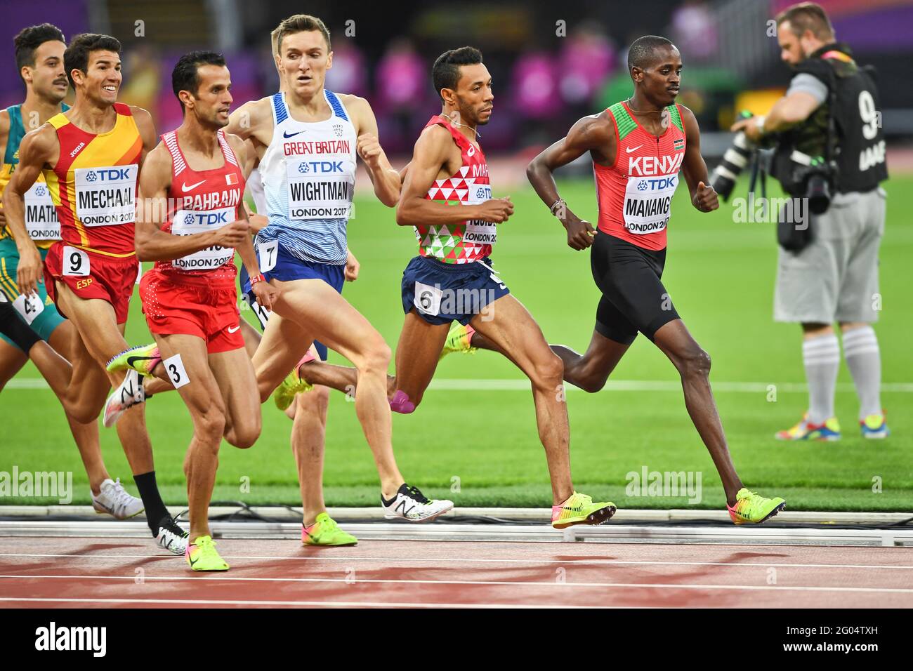 Elijah Manangoi (KEN), Abdelaati Iguider (MAR), Jake Wightman (GBR). 1500 mètres hommes, semi-finale. Championnats du monde de l'IAAF Londres 2017 Banque D'Images