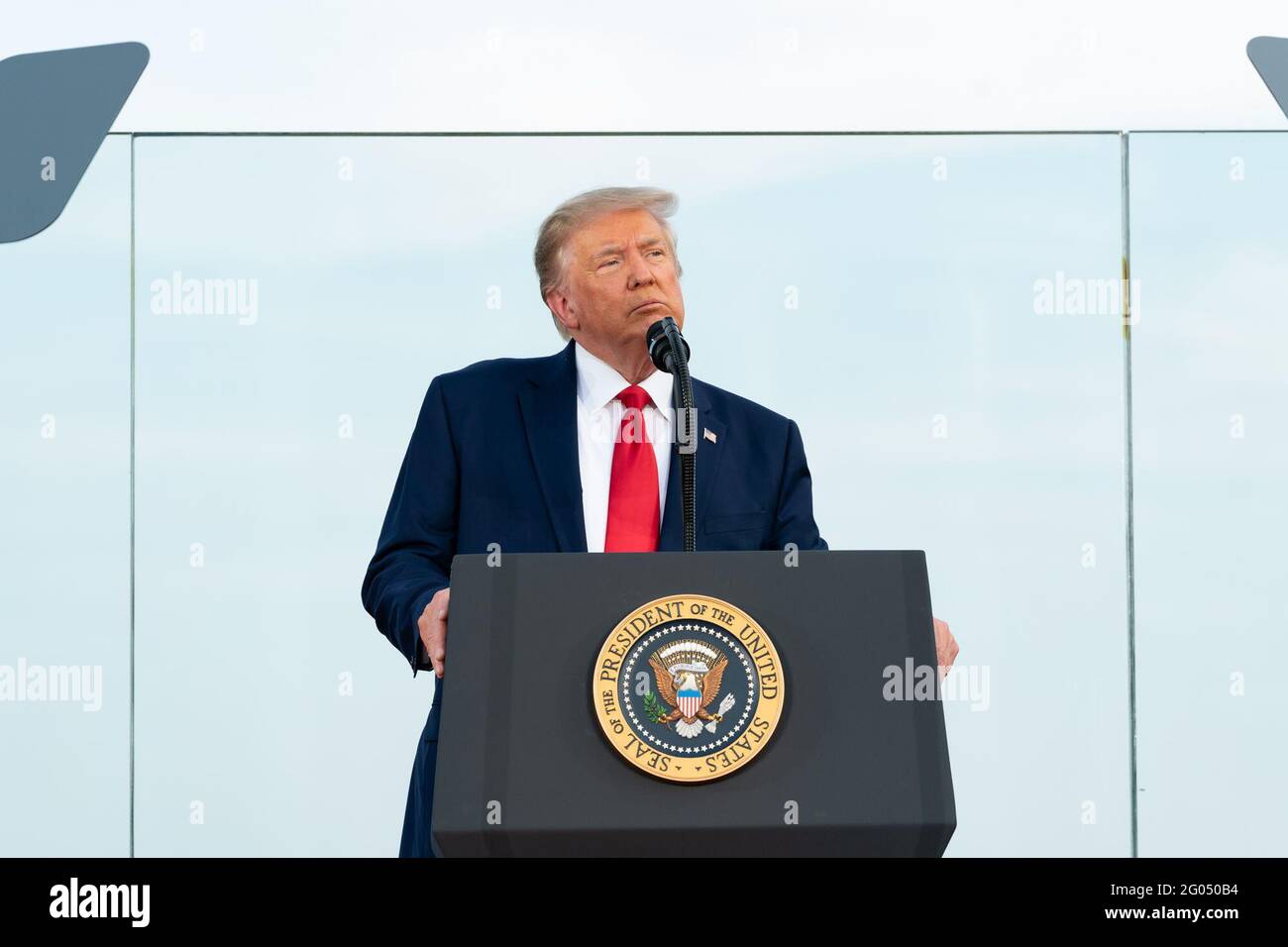 Le président Donald J. Trump prononce un discours lors de l'événement Salute to America 2020, le samedi 4 juillet 2020, sur la pelouse sud de la Maison Blanche Banque D'Images