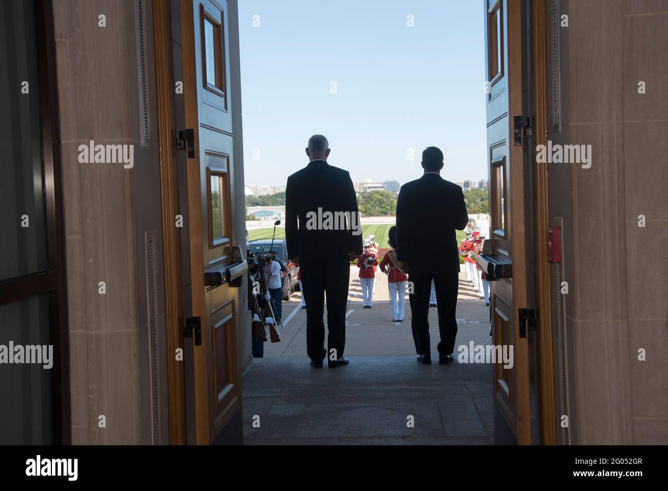 Reportage : le Secrétaire à la Défense, Mark T. Esper, accueille le Ministre israélien de la Défense, Benjamin Benny Gantz, au Pentagone, Washington, D.C., le 22 septembre 2020 Banque D'Images