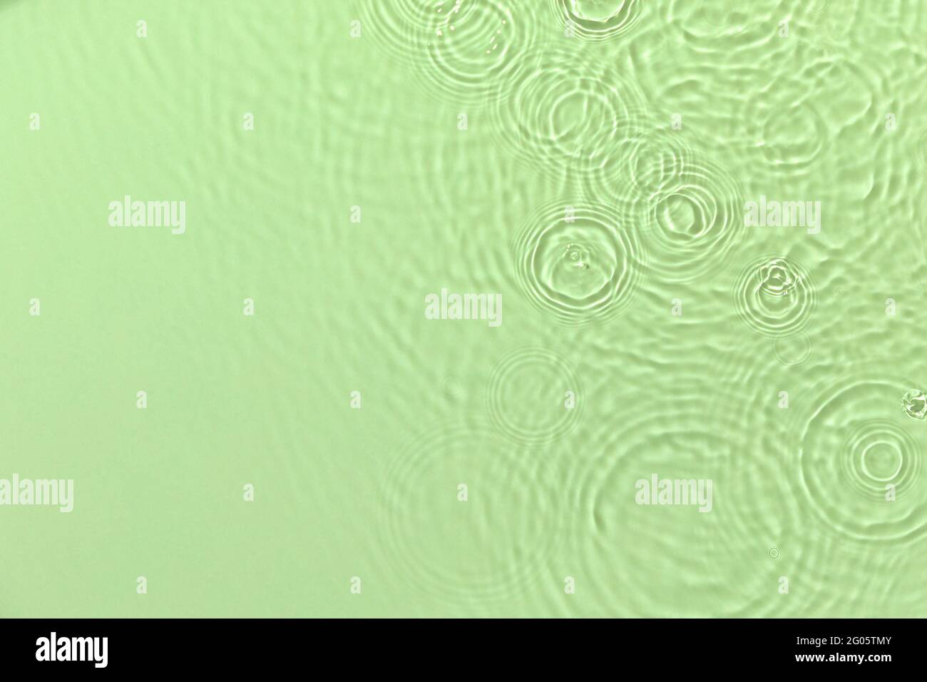 vert transparent eau surface texture été fond Banque D'Images