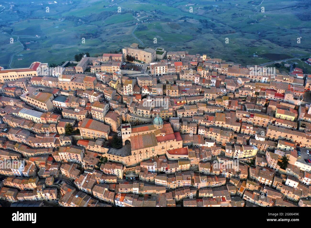 Vue aérienne de Gangi près de Palerme, Sicile, Italie, Europe Banque D'Images