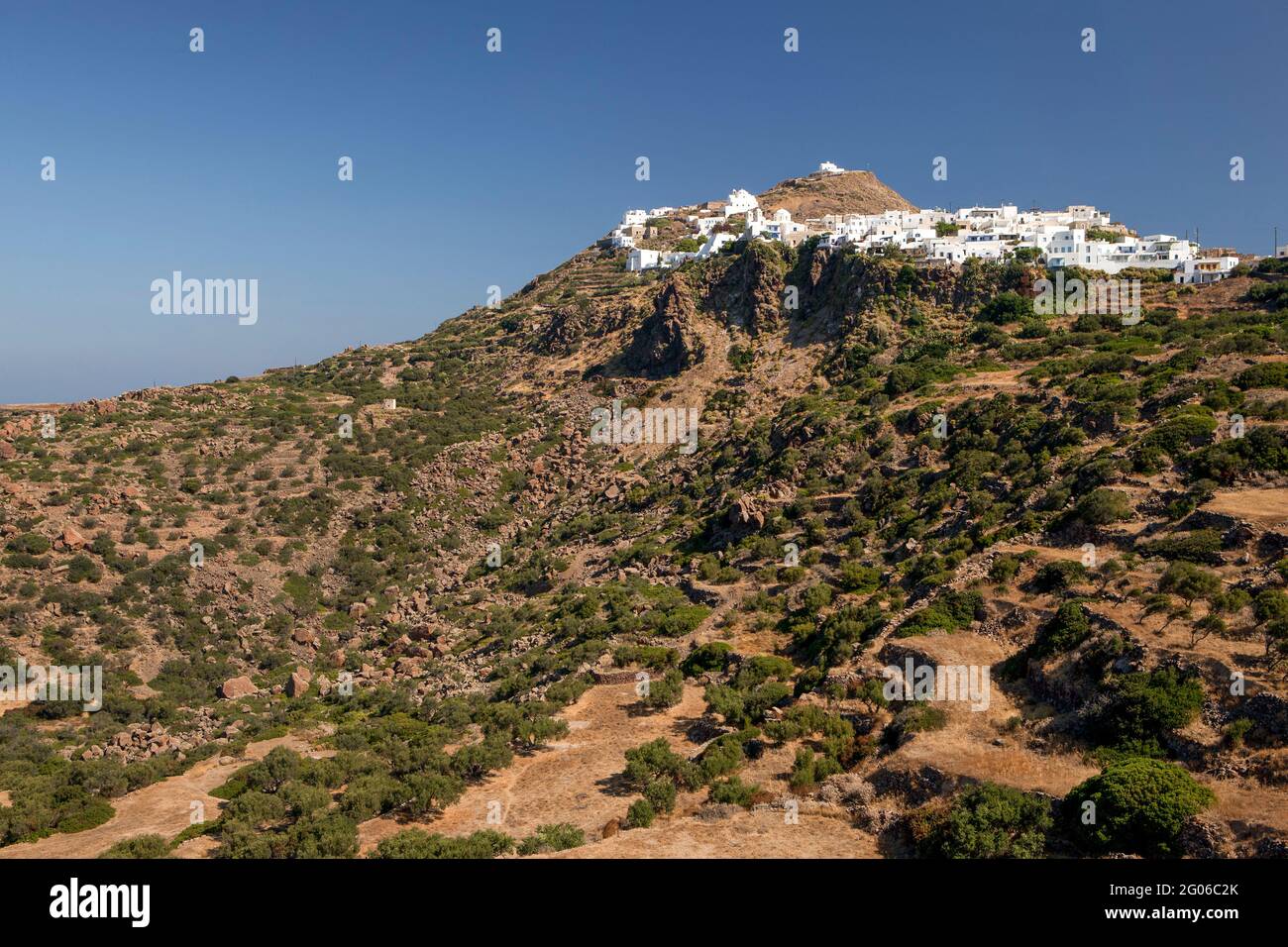 Vue panoramique sur le village de plaka, Milos, Cyclades, Grèce, Europe Banque D'Images